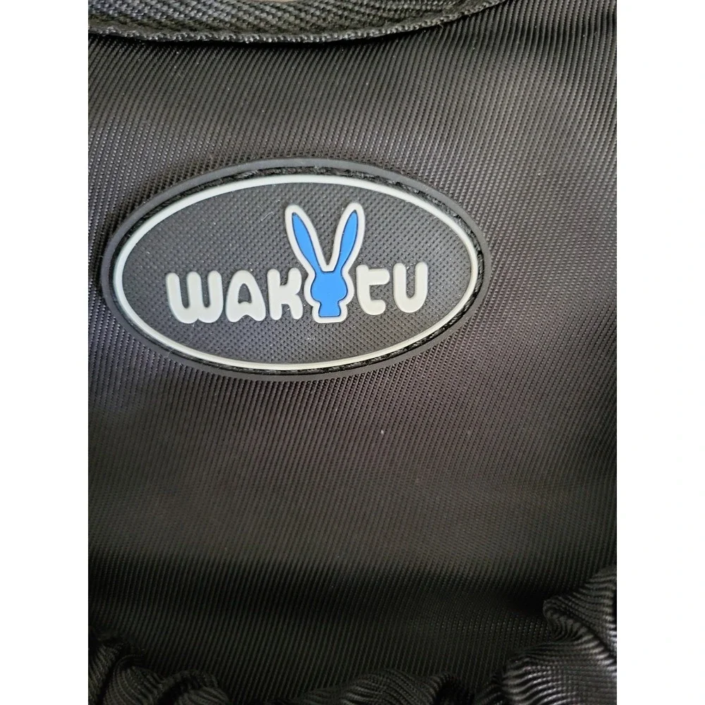 wakytu pet front